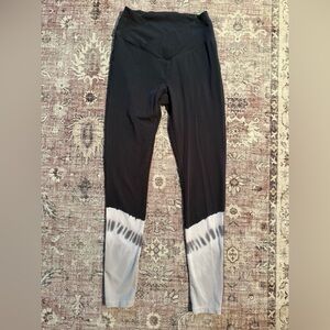 PINK Victoria's Secret Charcoal Gray Leggings Size Small